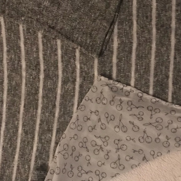 Striped sweater with sheer back - Picture 2 of 3